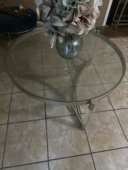 Lucid leg coffee table and console table