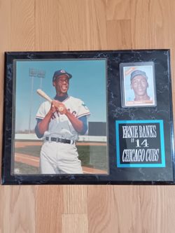 Vintage Sports.  Great Baseball Player Ernie Banks plague.  Great picture with Original Baseball Card in very good Shape.