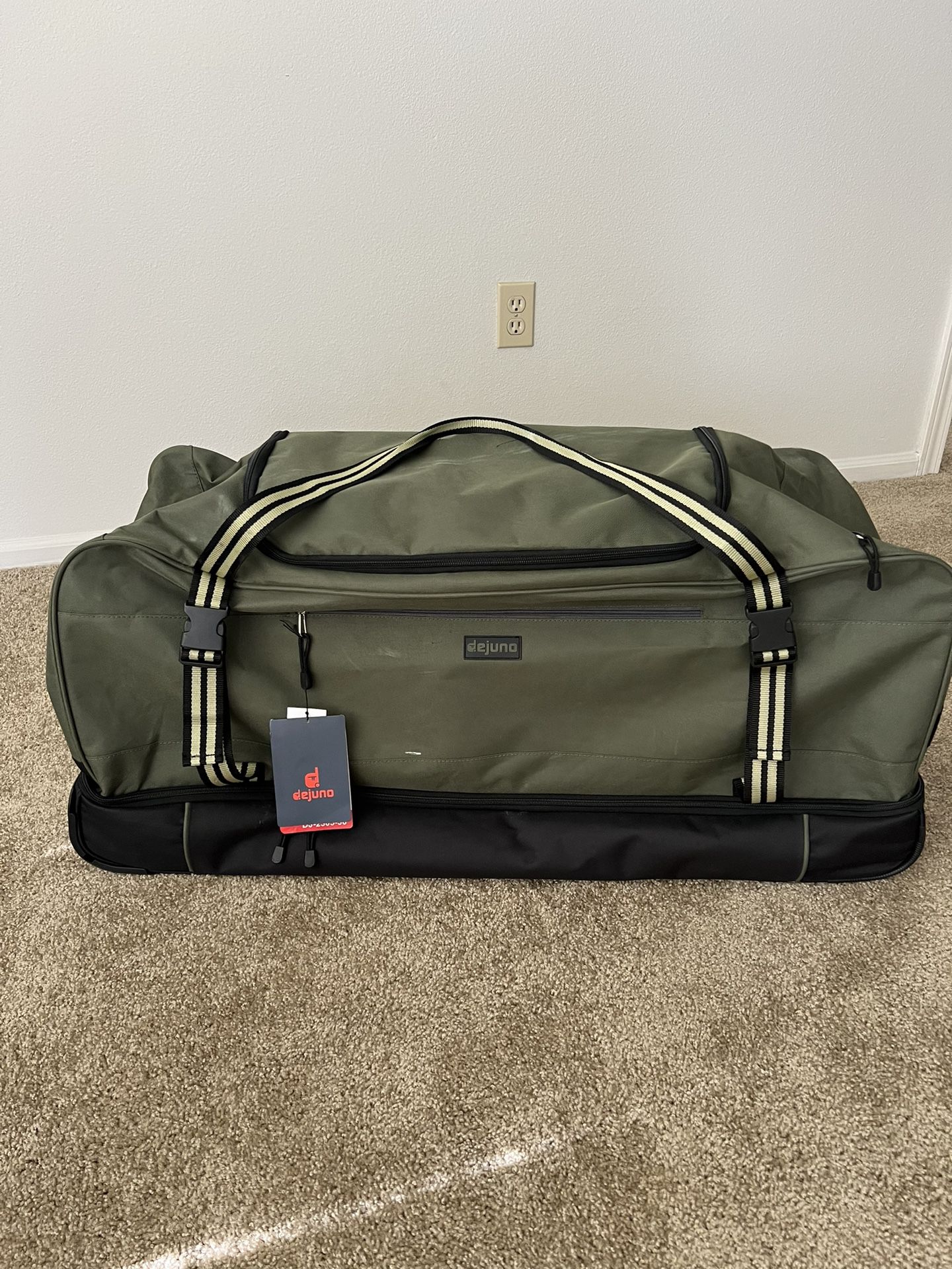 Duffle/ Travel Bag