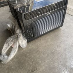 Free A/C & Twin Bed Frame 