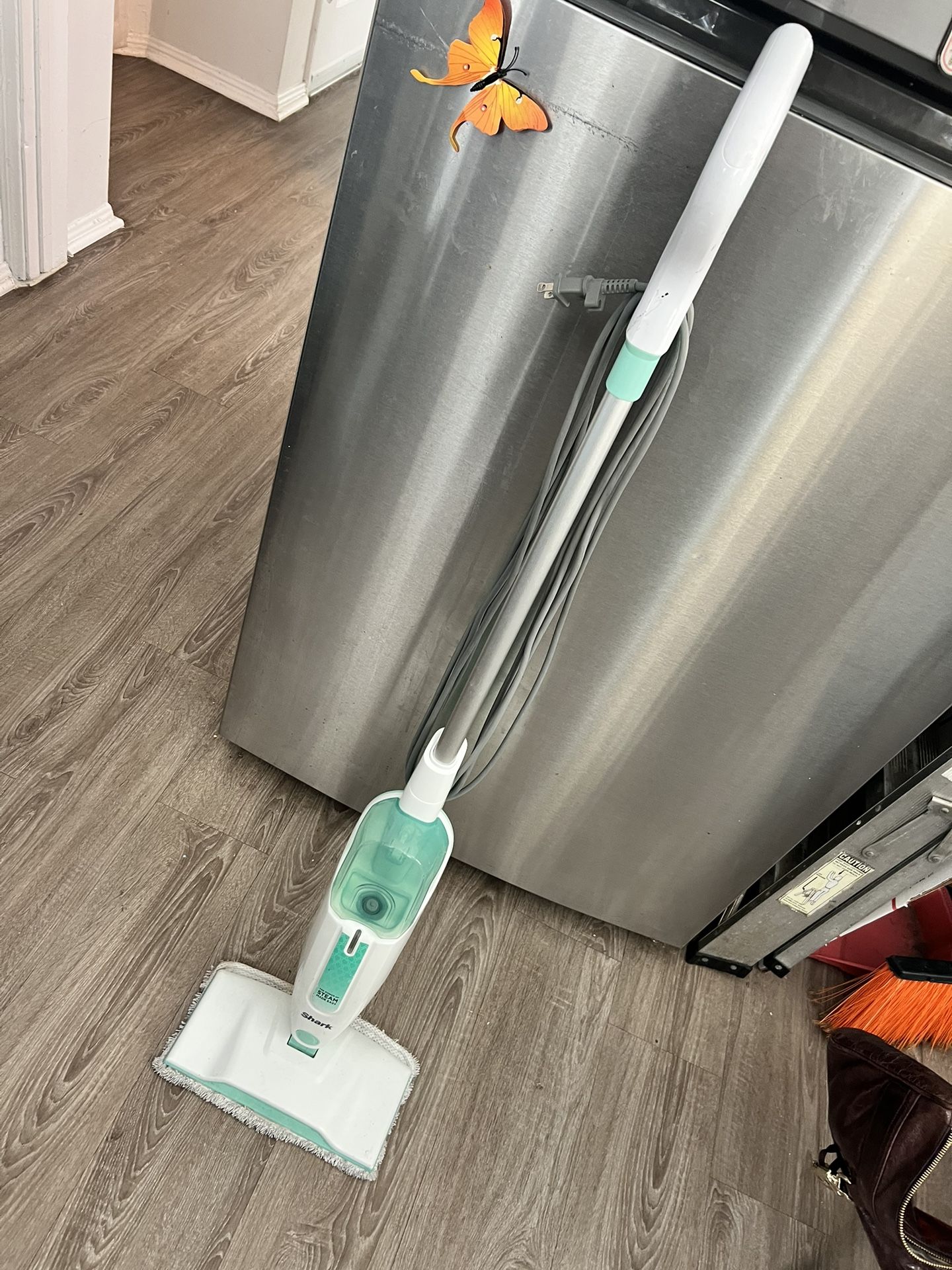 Used S1000 Shark Steamer Mop
