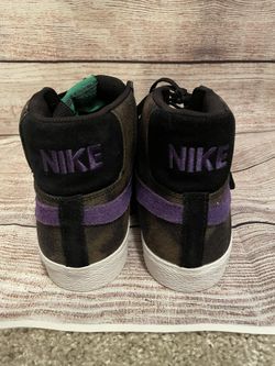 Black nike top with purple swoosh