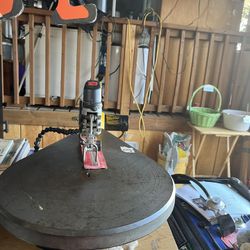 Dealt Scroll Saw