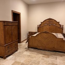 Solid Oak King Bedroom Set