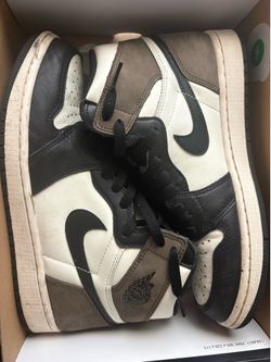 Nike Dark Mocha