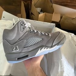Air Jordan 5 Retro Wolf Grey Size 10.5