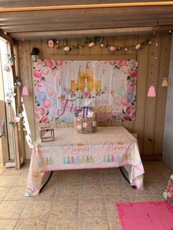 Her Royal Fiveness Princess decor/princess party