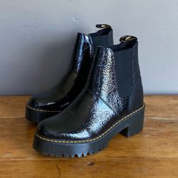 Dr. Martens Rozalie Black Distressed Patent Heeled Chelsea Boots EU 39 / US 8 New