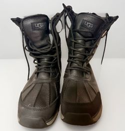 UGG Women’s Black Leather Duck Boots Lace-Up Fur Lined Rubber Sole 7.5