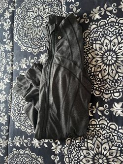 Saco Lululemon talla 4