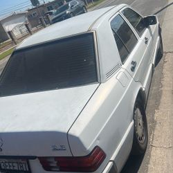 Mercedes  190 E Years 1993