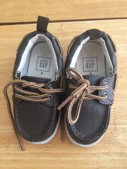 Gap toddler size 6