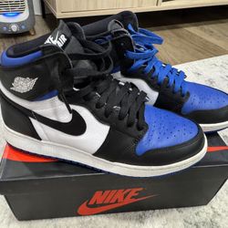 Royal Toe Jordan 1