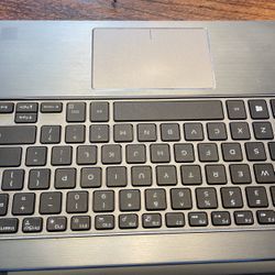 Dell Inspiron 13-7353 Keyboard And Parts As-is