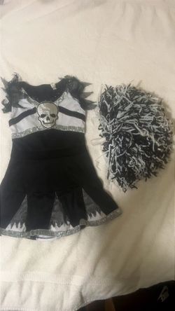 $5 Scary Halloween cheerleader costume. Size Small girls.