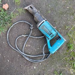 Makita Saw 