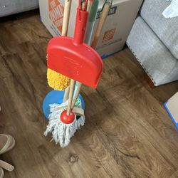 Melissa Doug Pretend Okay Cleaning Set 