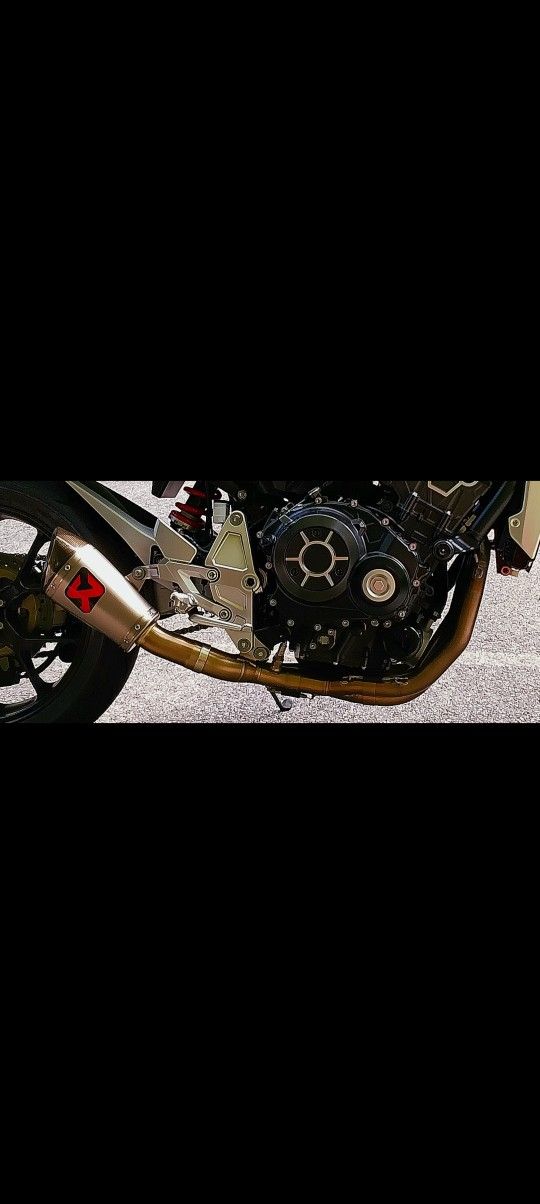 Full Akrapovic Exhaust For a Honda Cb1000r 2018-24
