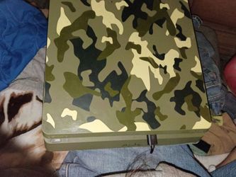 Ps4 slim world warII