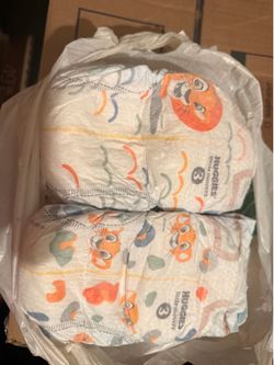 Huggies diapers size 3 (NO OFFERS )