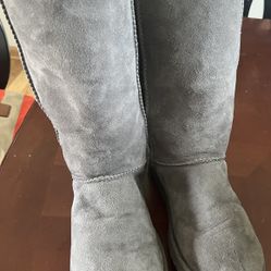 UGG Australia Classic Tall boots- Gray Size 8