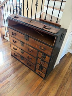 Antique  Japanese Tansu