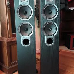 Jamo S426 Tower speakers