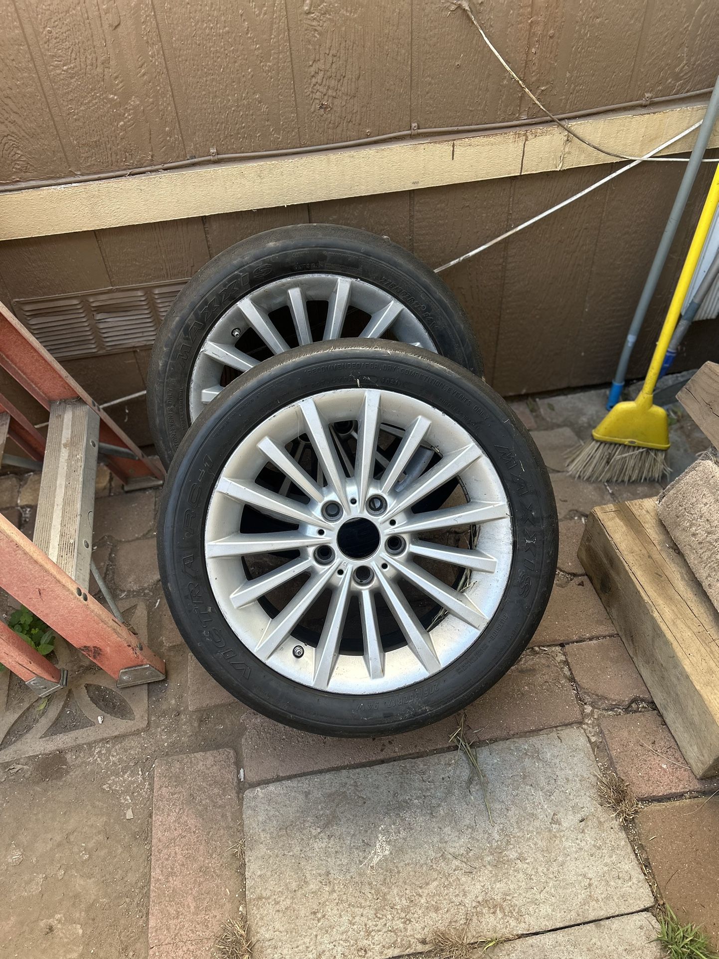 Drag Radio Tires