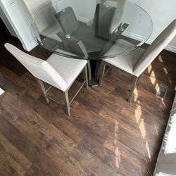 6 chair dinning table