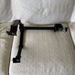 Dual Monitor Mount
