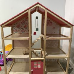 Doll House 