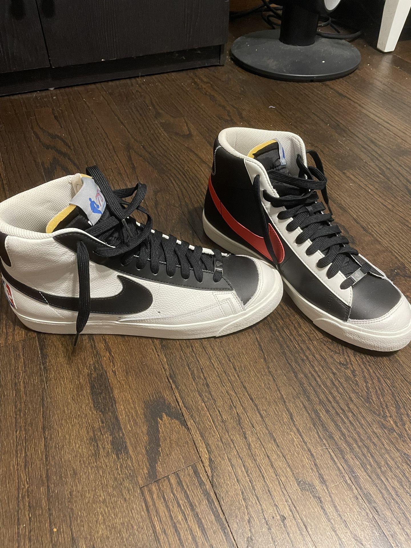 Nike Blazers Size 11.5