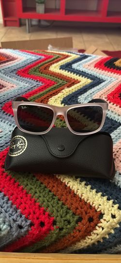ray bans