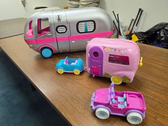 Kidscraft Kitchen and camper toys
