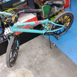20 ' Mongoose BMX Bike