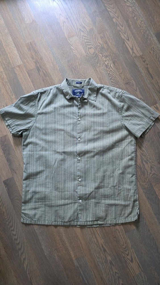 Chubbies Button Up Shirt - Large 