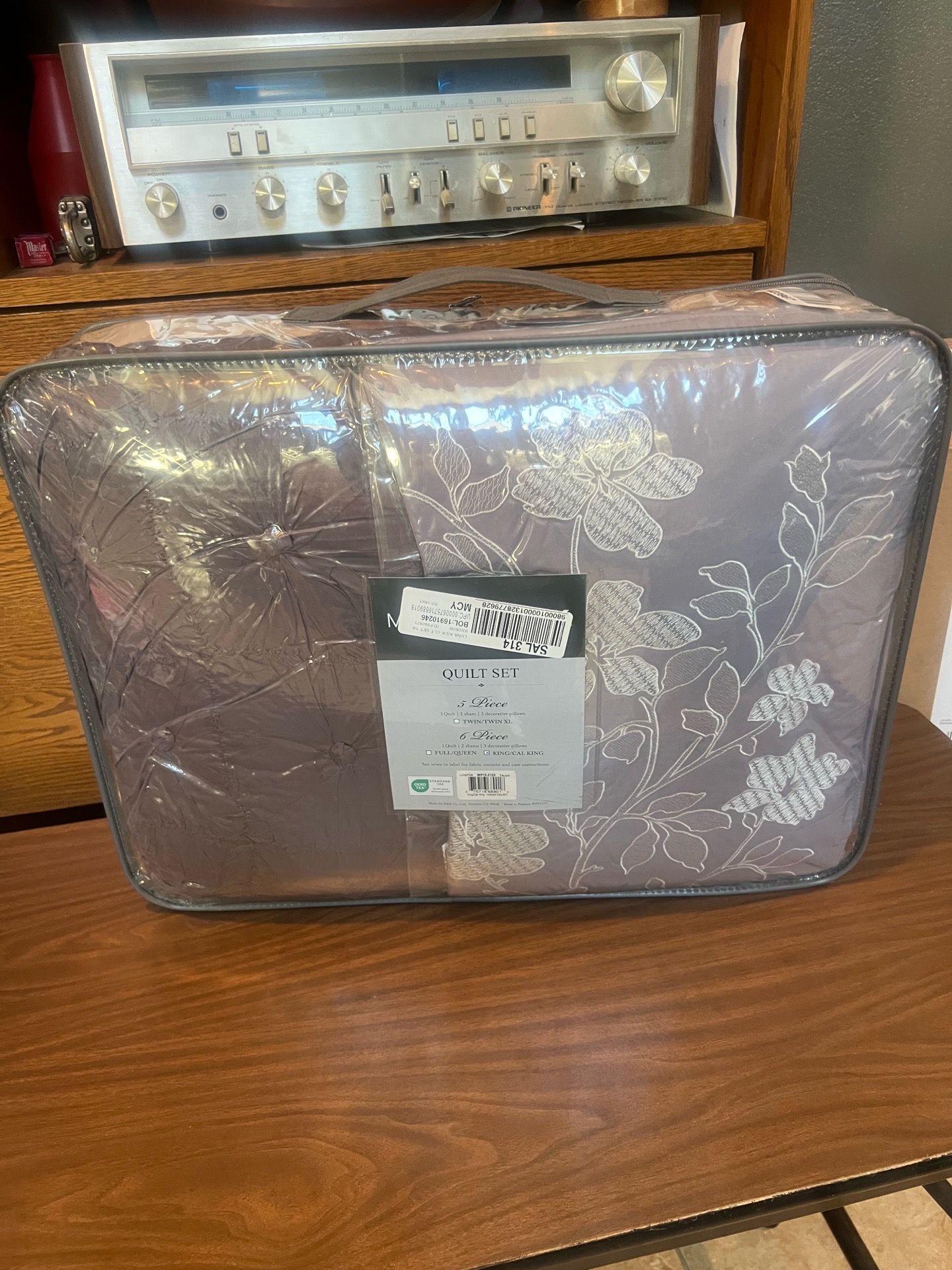 New in Bag! Macy’s Luna 6 Piece King/ Cal King