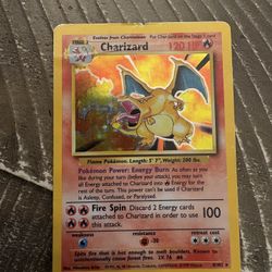 Base Set Holo Charizard (HP) 