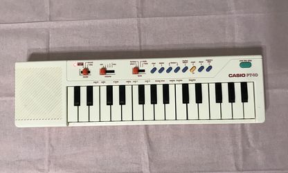 CASIO PT-10 Portable music mini keyboard key board vintage electronic 1980s good shape WORKING