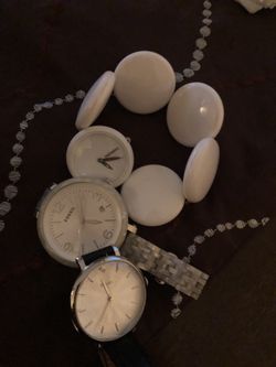 Nixon and fossil watch $20 each. All working, Pick up only!