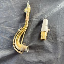 Saxophone 