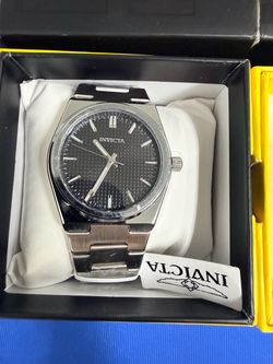 Invicta speedway new in box with tags 3 year warranty