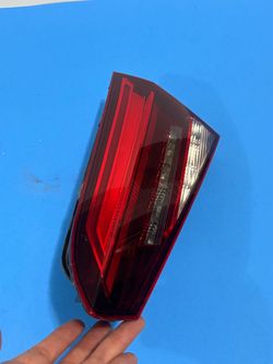 2020-2021 VOLKSWAGEN PASSAT RIGHT INNER TAILLIGHT LED PART#561.945.094.M