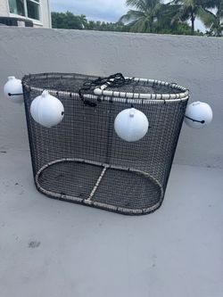 Bait Pen