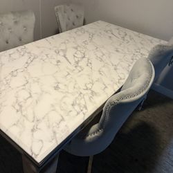 Marble Table 4 Chairs