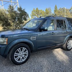 2011 Land Rover LR4