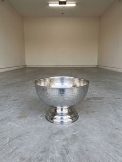 Large Hammered Metal Pedestal Punch Bowl & Beverage Cooler – Pristine!