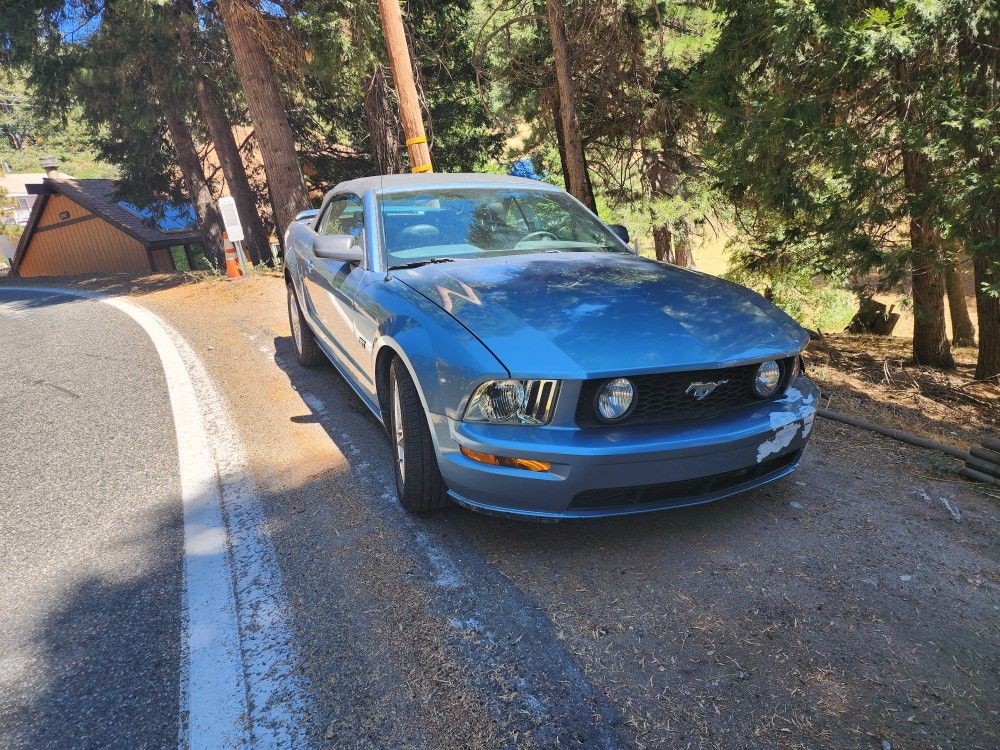 2005 Ford Mustang