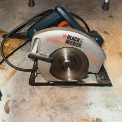 Black & Decker Circular Saw 2 1/2 HP