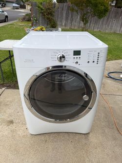 Electrolux electric dryer